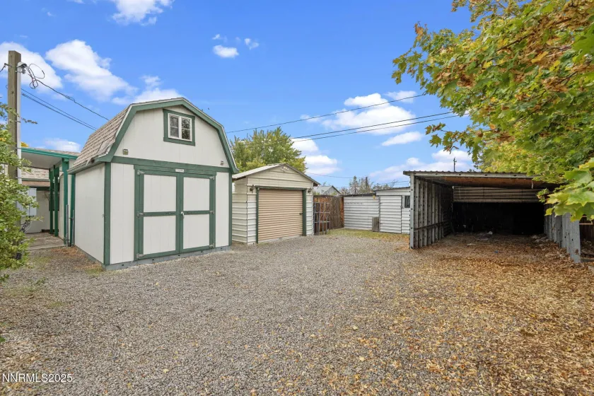 180 Staci, Sun Valley, Nevada 89433, 2 Bedrooms Bedrooms, ,2 BathroomsBathrooms,Residential,Residential,Staci,250057055