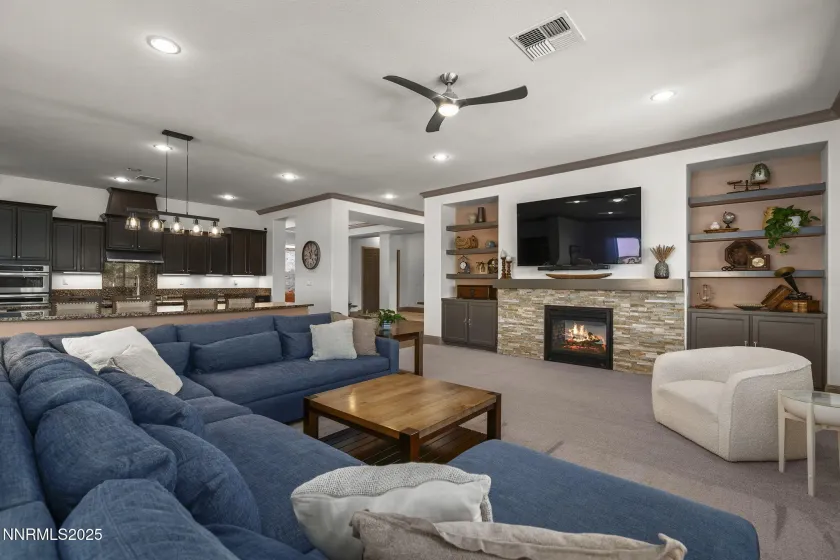 9897 Firefoot, Reno, Nevada 89521, 5 Bedrooms Bedrooms, ,5 BathroomsBathrooms,Residential,Residential,Firefoot,250057058