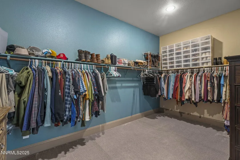 9897 Firefoot, Reno, Nevada 89521, 5 Bedrooms Bedrooms, ,5 BathroomsBathrooms,Residential,Residential,Firefoot,250057058