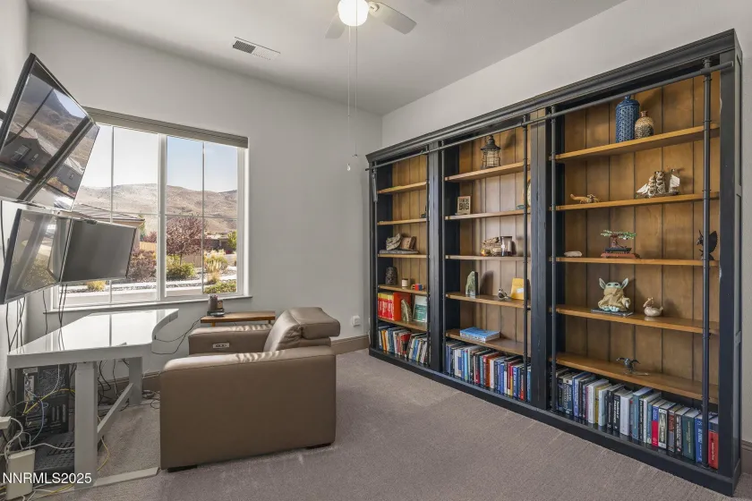 9897 Firefoot, Reno, Nevada 89521, 5 Bedrooms Bedrooms, ,5 BathroomsBathrooms,Residential,Residential,Firefoot,250057058