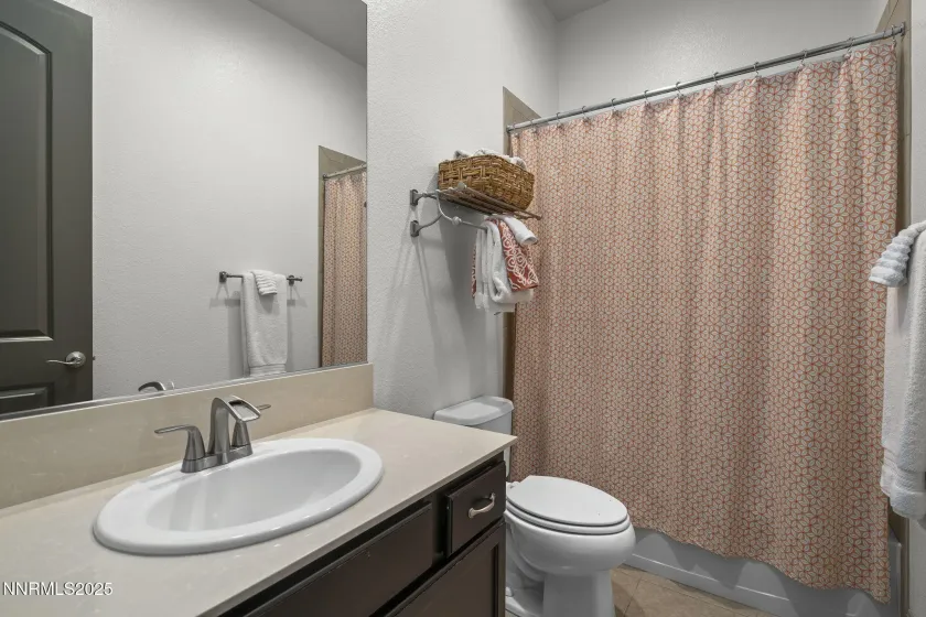 9897 Firefoot, Reno, Nevada 89521, 5 Bedrooms Bedrooms, ,5 BathroomsBathrooms,Residential,Residential,Firefoot,250057058