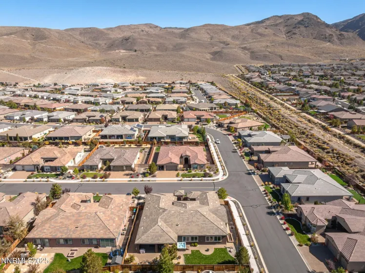 9897 Firefoot, Reno, Nevada 89521, 5 Bedrooms Bedrooms, ,5 BathroomsBathrooms,Residential,Residential,Firefoot,250057058