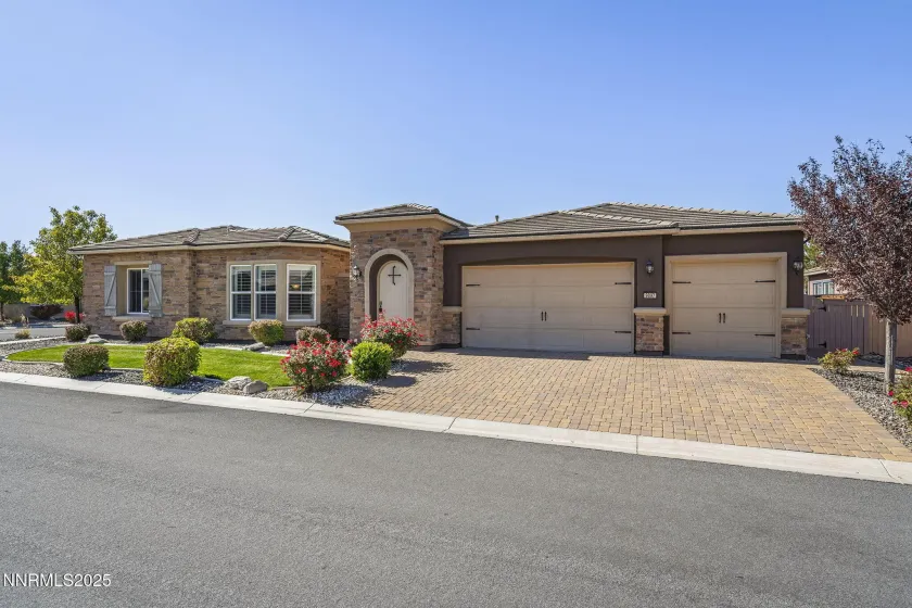 9897 Firefoot, Reno, Nevada 89521, 5 Bedrooms Bedrooms, ,5 BathroomsBathrooms,Residential,Residential,Firefoot,250057058