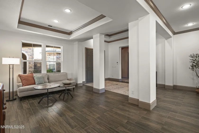 9897 Firefoot, Reno, Nevada 89521, 5 Bedrooms Bedrooms, ,5 BathroomsBathrooms,Residential,Residential,Firefoot,250057058