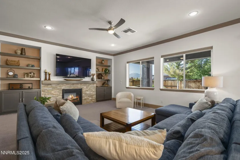 9897 Firefoot, Reno, Nevada 89521, 5 Bedrooms Bedrooms, ,5 BathroomsBathrooms,Residential,Residential,Firefoot,250057058