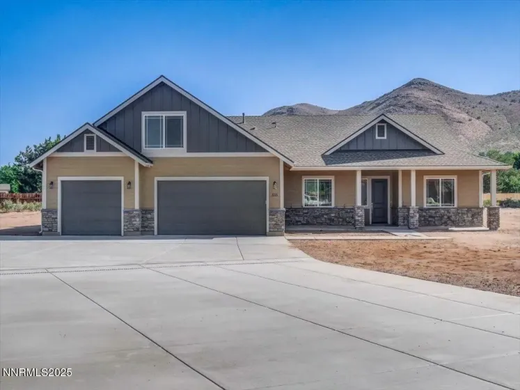 2765 Squires, Minden, Nevada 89423, 4 Bedrooms Bedrooms, ,4 BathroomsBathrooms,Residential,Residential,Squires,250057060