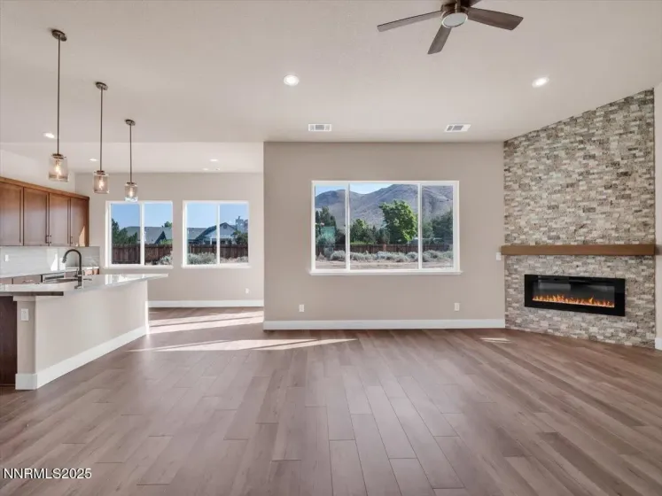 2765 Squires, Minden, Nevada 89423, 4 Bedrooms Bedrooms, ,4 BathroomsBathrooms,Residential,Residential,Squires,250057060