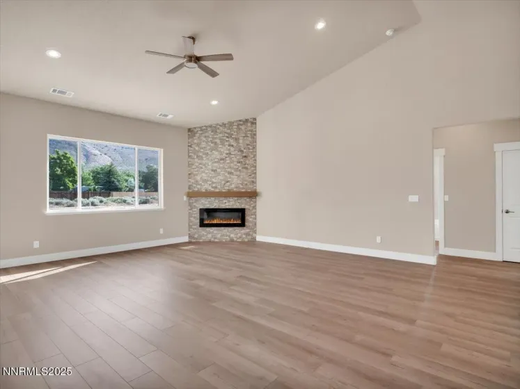 2765 Squires, Minden, Nevada 89423, 4 Bedrooms Bedrooms, ,4 BathroomsBathrooms,Residential,Residential,Squires,250057060