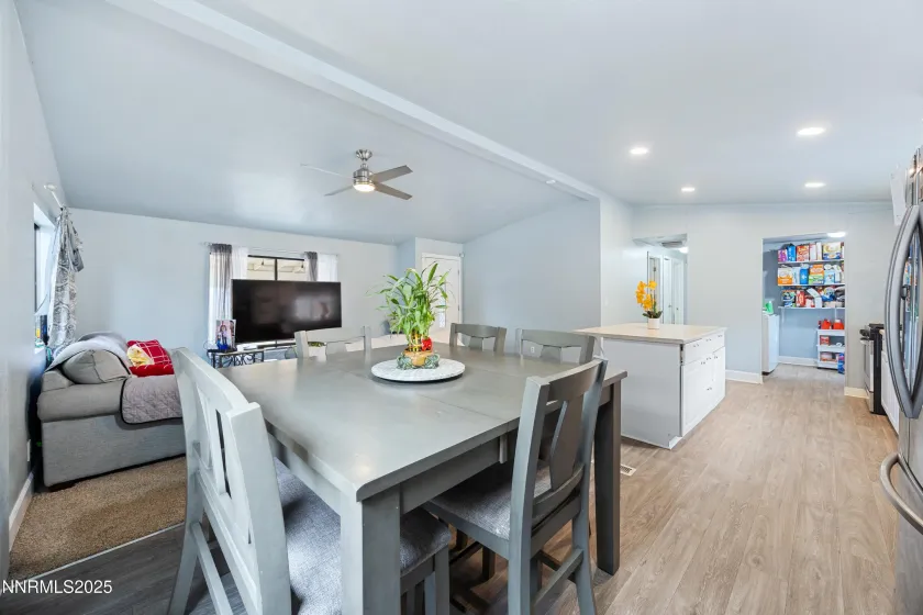2735 Daffodil, Reno, Nevada 89512, 3 Bedrooms Bedrooms, ,2 BathroomsBathrooms,Residential,Residential,Daffodil,250057065