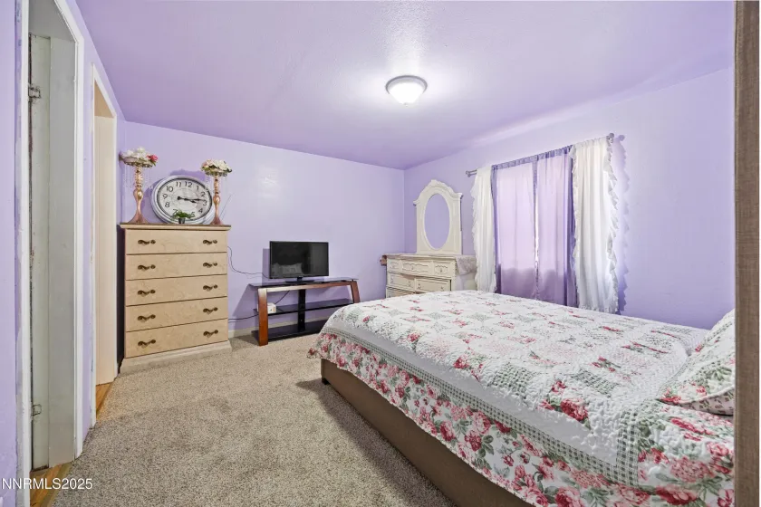 2735 Daffodil, Reno, Nevada 89512, 3 Bedrooms Bedrooms, ,2 BathroomsBathrooms,Residential,Residential,Daffodil,250057065