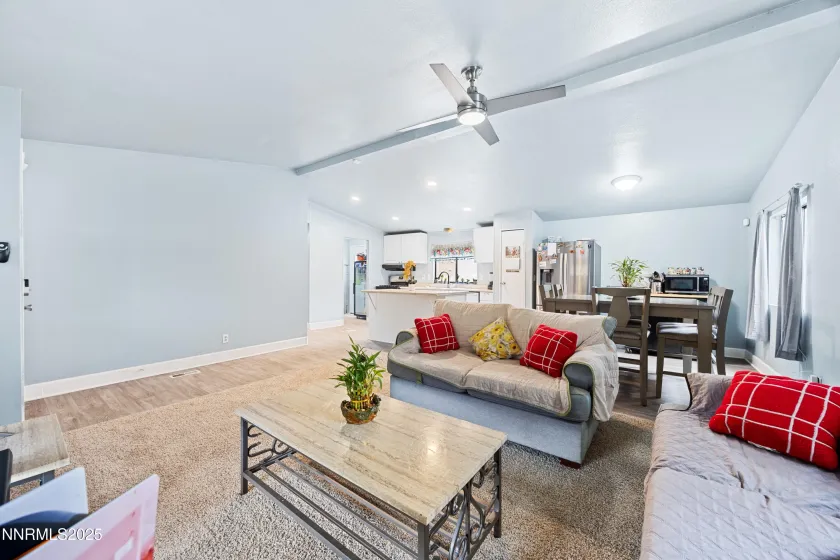 2735 Daffodil, Reno, Nevada 89512, 3 Bedrooms Bedrooms, ,2 BathroomsBathrooms,Residential,Residential,Daffodil,250057065