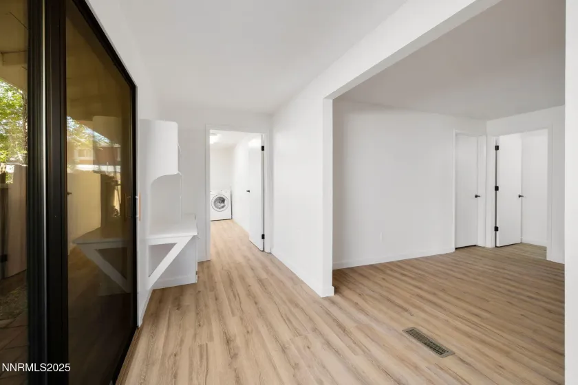707 Glen Meadow, Sparks, Nevada 89434, 3 Bedrooms Bedrooms, ,2 BathroomsBathrooms,Residential,Residential,Glen Meadow,250057067