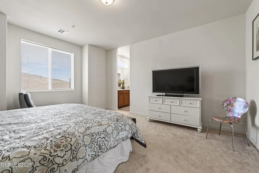 4928 Black Falcon, Sun Valley, Nevada 89433, 3 Bedrooms Bedrooms, ,3 BathroomsBathrooms,Residential,Residential,Black Falcon,250057071