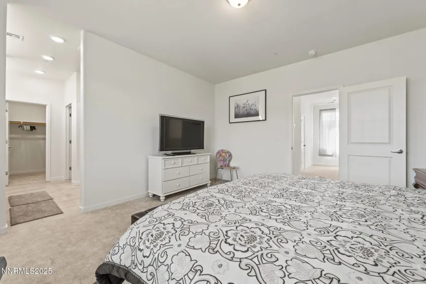 4928 Black Falcon, Sun Valley, Nevada 89433, 3 Bedrooms Bedrooms, ,3 BathroomsBathrooms,Residential,Residential,Black Falcon,250057071