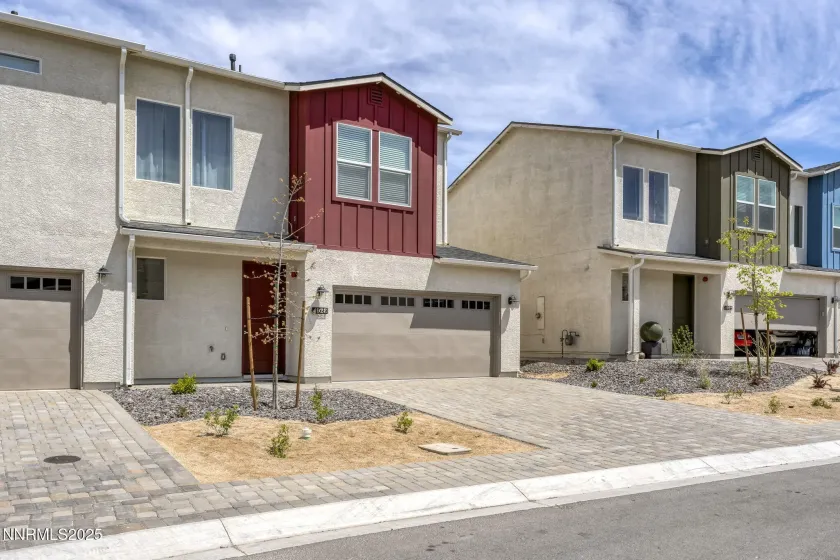 4928 Black Falcon, Sun Valley, Nevada 89433, 3 Bedrooms Bedrooms, ,3 BathroomsBathrooms,Residential,Residential,Black Falcon,250057071