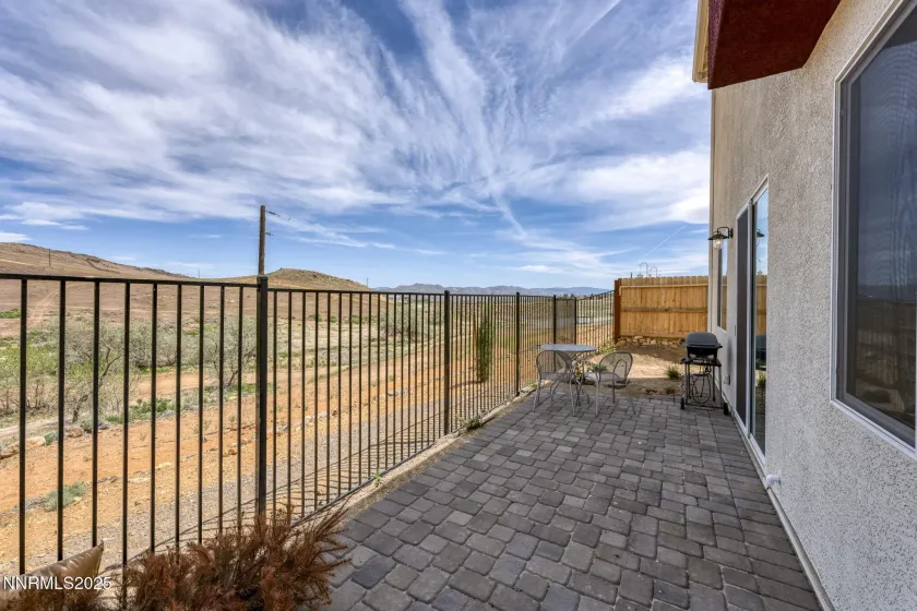 4928 Black Falcon, Sun Valley, Nevada 89433, 3 Bedrooms Bedrooms, ,3 BathroomsBathrooms,Residential,Residential,Black Falcon,250057071