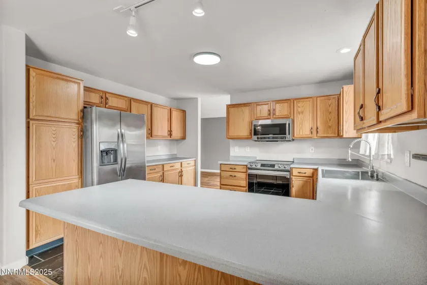 17702 Clear Springs, Reno, Nevada 89508, 3 Bedrooms Bedrooms, ,3 BathroomsBathrooms,Residential,Residential,Clear Springs,250057075