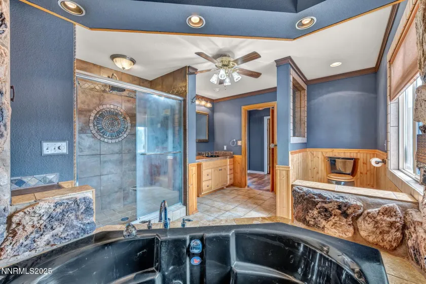 17702 Clear Springs, Reno, Nevada 89508, 3 Bedrooms Bedrooms, ,3 BathroomsBathrooms,Residential,Residential,Clear Springs,250057075