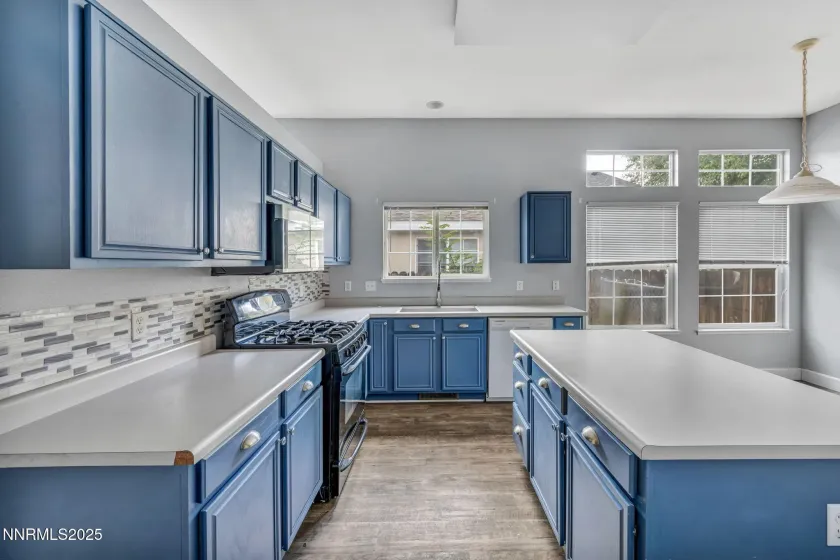 2750 Carriage Crest, Carson City, Nevada 89706, 3 Bedrooms Bedrooms, ,2 BathroomsBathrooms,Residential,Residential,Carriage Crest,250057077