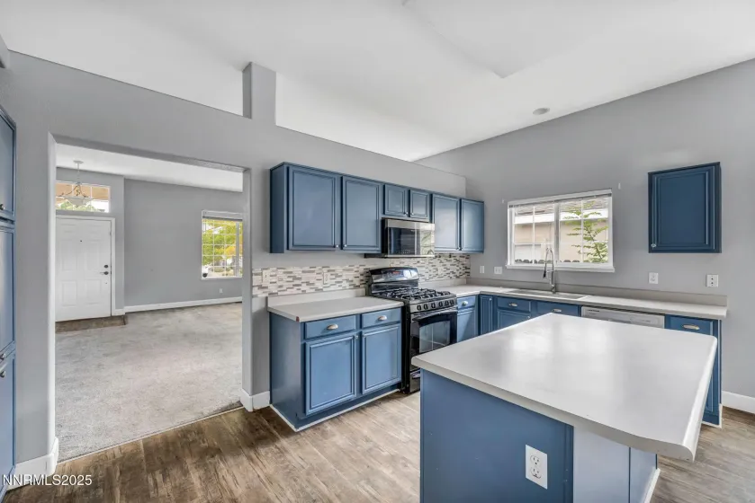 2750 Carriage Crest, Carson City, Nevada 89706, 3 Bedrooms Bedrooms, ,2 BathroomsBathrooms,Residential,Residential,Carriage Crest,250057077