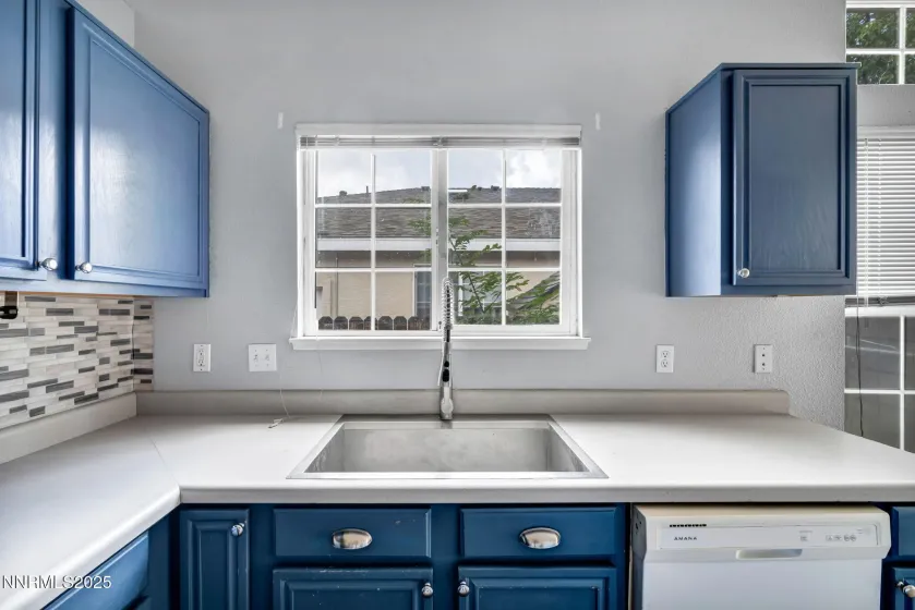 2750 Carriage Crest, Carson City, Nevada 89706, 3 Bedrooms Bedrooms, ,2 BathroomsBathrooms,Residential,Residential,Carriage Crest,250057077