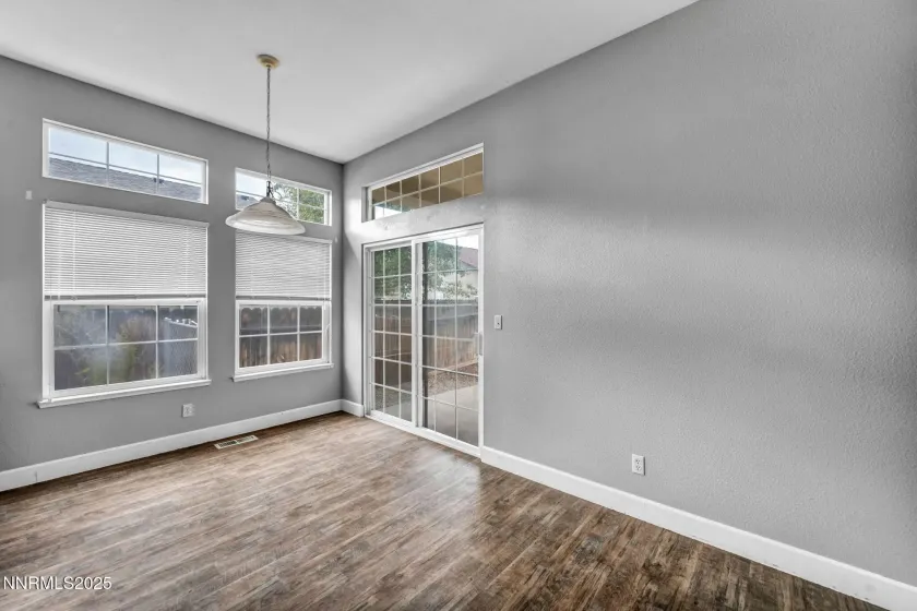 2750 Carriage Crest, Carson City, Nevada 89706, 3 Bedrooms Bedrooms, ,2 BathroomsBathrooms,Residential,Residential,Carriage Crest,250057077