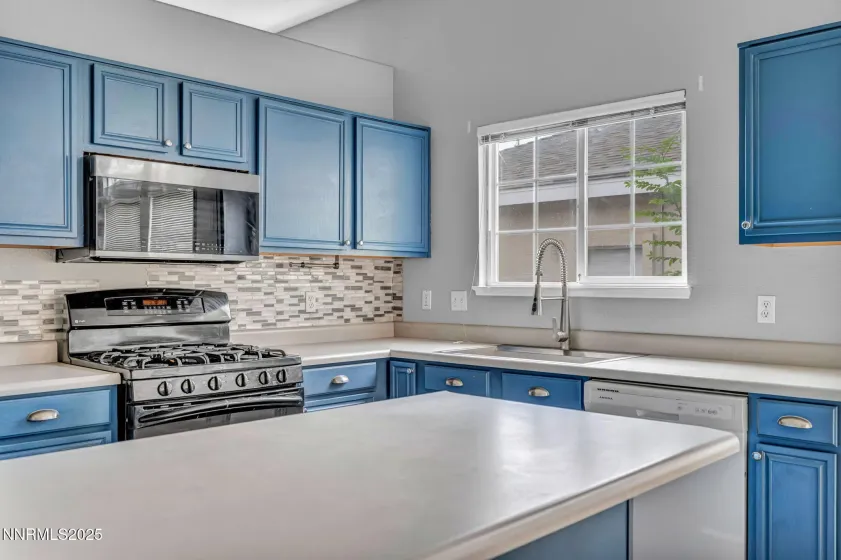2750 Carriage Crest, Carson City, Nevada 89706, 3 Bedrooms Bedrooms, ,2 BathroomsBathrooms,Residential,Residential,Carriage Crest,250057077