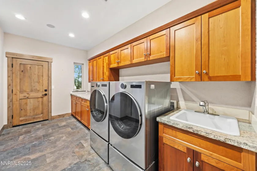433 Socorro, Reno, Nevada 89511, 4 Bedrooms Bedrooms, ,4 BathroomsBathrooms,Residential,Residential,Socorro,250057079