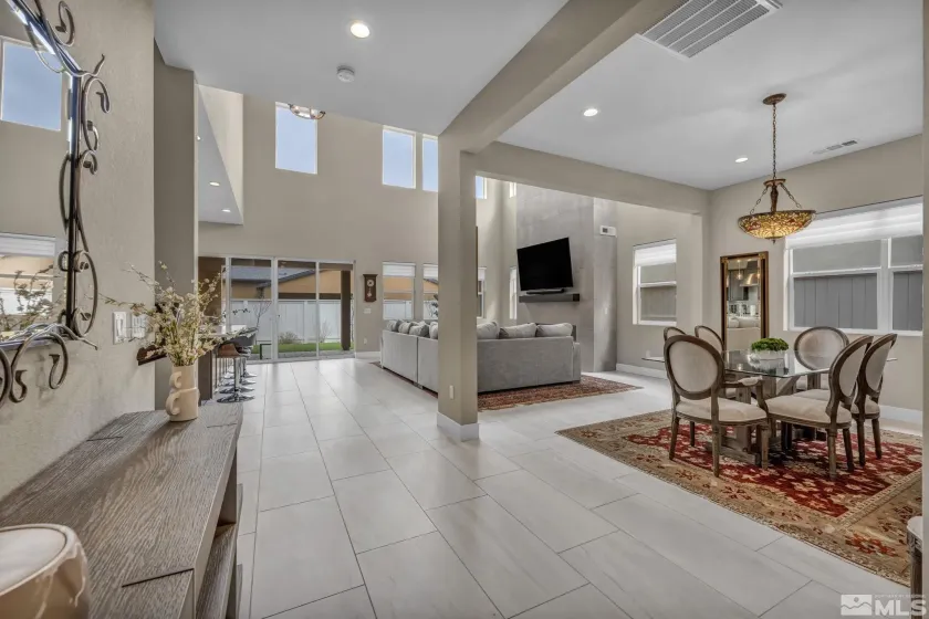 619 Camargue, Reno, Nevada 89511, 4 Bedrooms Bedrooms, ,3 BathroomsBathrooms,Residential Lease,Manufactured,Camargue,250057083