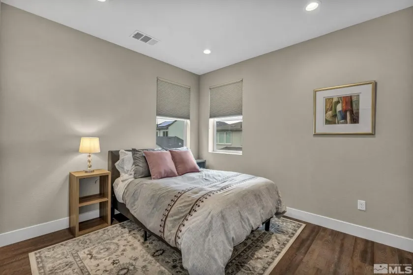 619 Camargue, Reno, Nevada 89511, 4 Bedrooms Bedrooms, ,3 BathroomsBathrooms,Residential Lease,Manufactured,Camargue,250057083