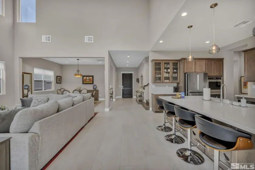 619 Camargue, Reno, Nevada 89511, 4 Bedrooms Bedrooms, ,3 BathroomsBathrooms,Residential Lease,Manufactured,Camargue,250057083