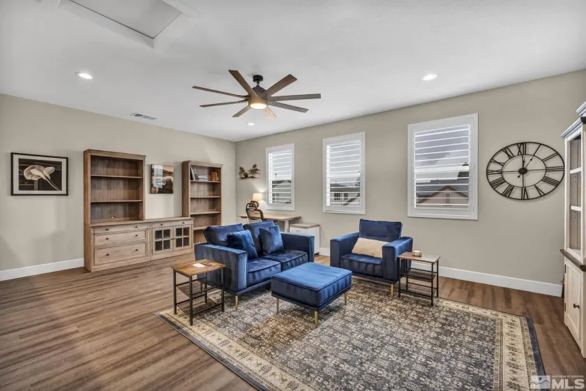 619 Camargue, Reno, Nevada 89511, 4 Bedrooms Bedrooms, ,3 BathroomsBathrooms,Residential Lease,Manufactured,Camargue,250057083