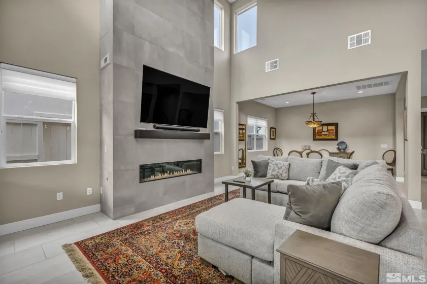 619 Camargue, Reno, Nevada 89511, 4 Bedrooms Bedrooms, ,3 BathroomsBathrooms,Residential Lease,Manufactured,Camargue,250057083