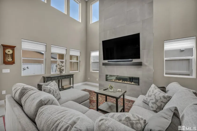 619 Camargue, Reno, Nevada 89511, 4 Bedrooms Bedrooms, ,3 BathroomsBathrooms,Residential Lease,Manufactured,Camargue,250057083