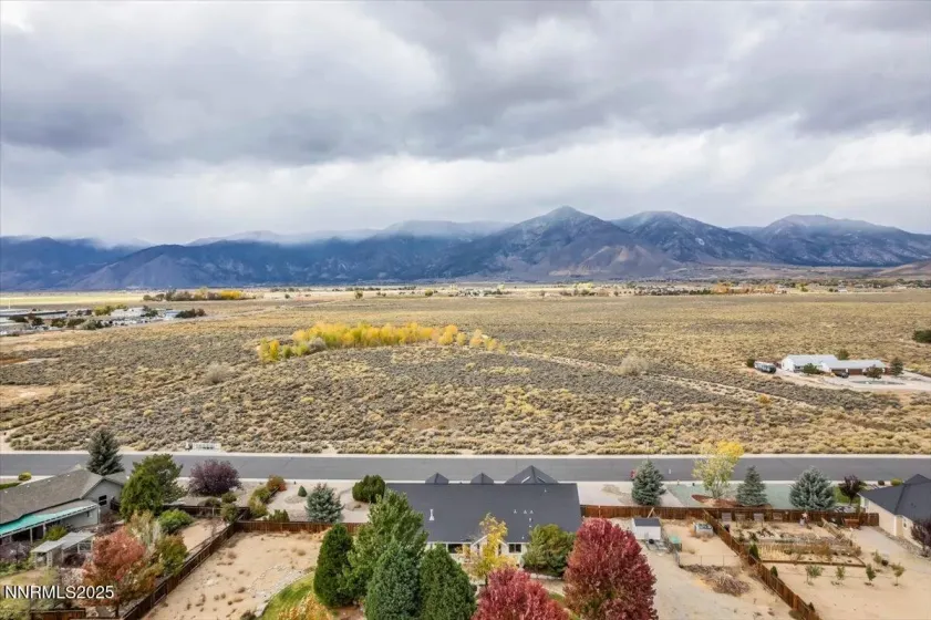 2639 Wildhorse, Minden, Nevada 89423, 4 Bedrooms Bedrooms, ,4 BathroomsBathrooms,Residential,Residential,Wildhorse,250057085