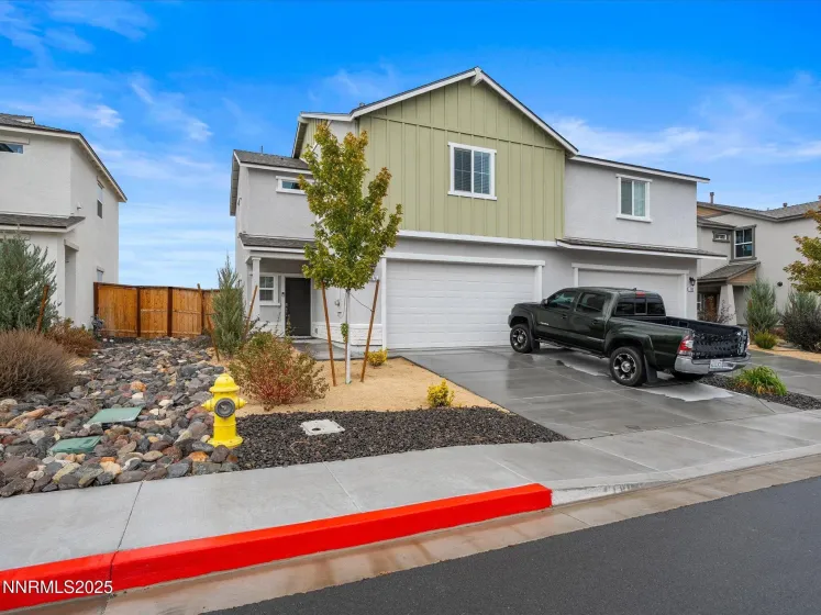 1976 Amazonite, Sparks, Nevada 89436, 4 Bedrooms Bedrooms, ,3 BathroomsBathrooms,Residential,Residential,Amazonite,250057086