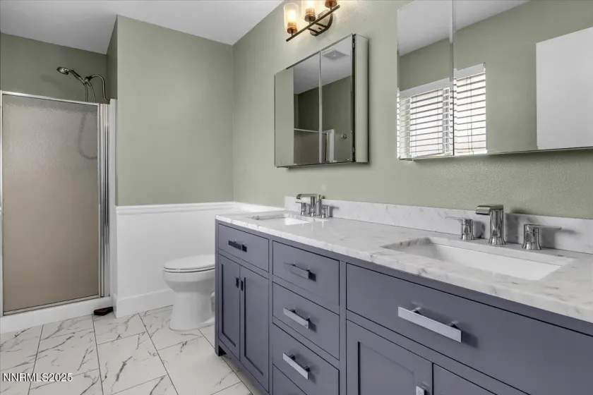 1675 Hensley, Reno, Nevada 89503, 3 Bedrooms Bedrooms, ,2 BathroomsBathrooms,Residential,Residential,Hensley,250057090