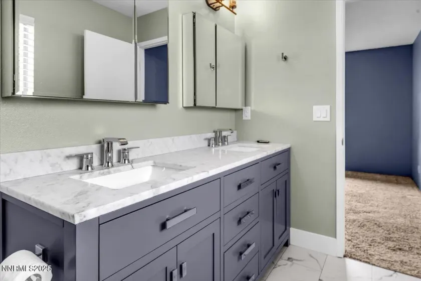 1675 Hensley, Reno, Nevada 89503, 3 Bedrooms Bedrooms, ,2 BathroomsBathrooms,Residential,Residential,Hensley,250057090