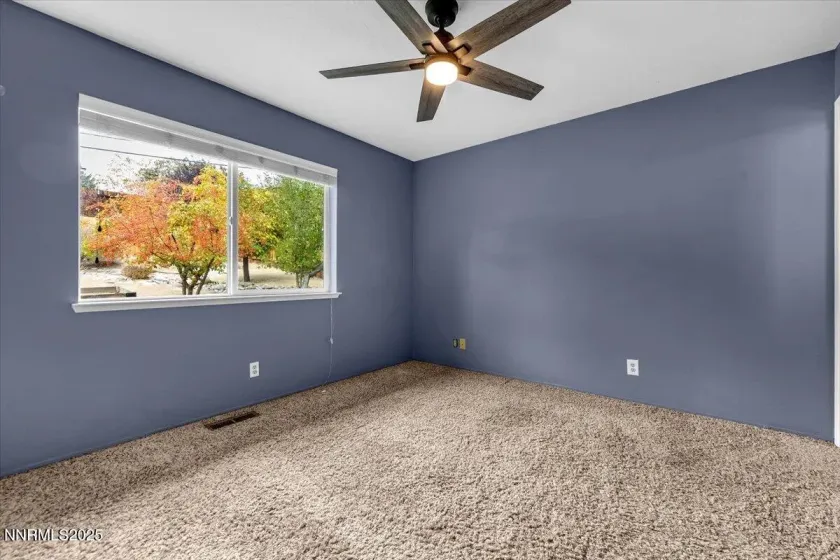 1675 Hensley, Reno, Nevada 89503, 3 Bedrooms Bedrooms, ,2 BathroomsBathrooms,Residential,Residential,Hensley,250057090