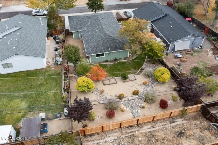 1675 Hensley, Reno, Nevada 89503, 3 Bedrooms Bedrooms, ,2 BathroomsBathrooms,Residential,Residential,Hensley,250057090