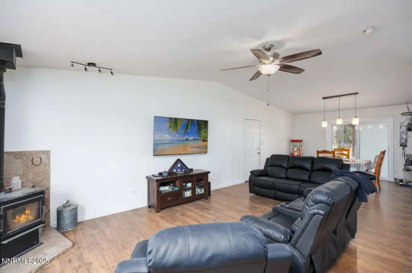 3355 Graystoke, Fallon, Nevada 89406, 4 Bedrooms Bedrooms, ,2 BathroomsBathrooms,Residential,Residential,Graystoke,250057092