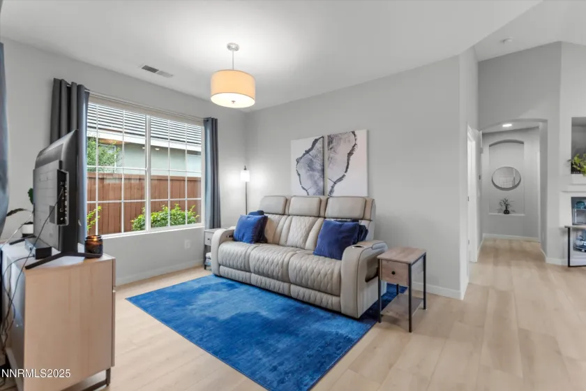 9756 Ripple, Reno, Nevada 89521, 2 Bedrooms Bedrooms, ,2 BathroomsBathrooms,Residential,Residential,Ripple,250057093