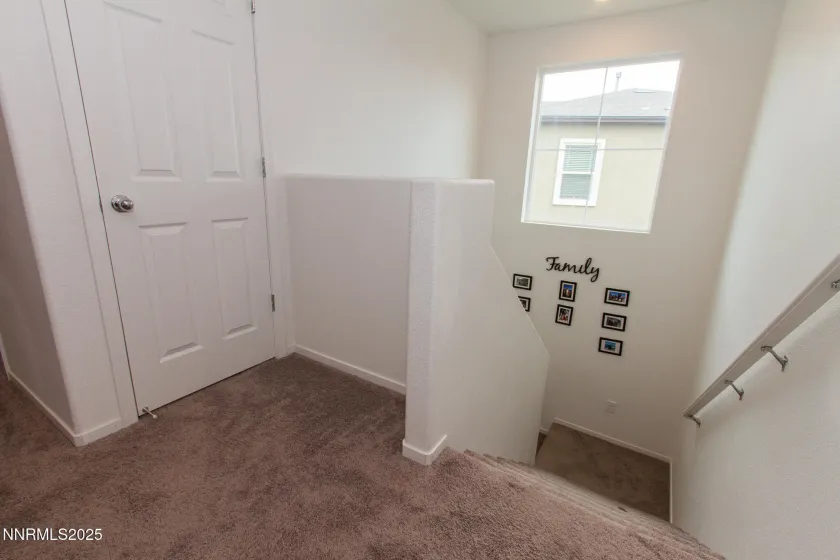 9758 Pelican Pointe, Reno, Nevada 89506, 4 Bedrooms Bedrooms, ,3 BathroomsBathrooms,Residential,Residential,Pelican Pointe,250057098