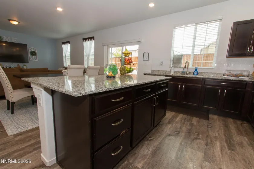 9758 Pelican Pointe, Reno, Nevada 89506, 4 Bedrooms Bedrooms, ,3 BathroomsBathrooms,Residential,Residential,Pelican Pointe,250057098