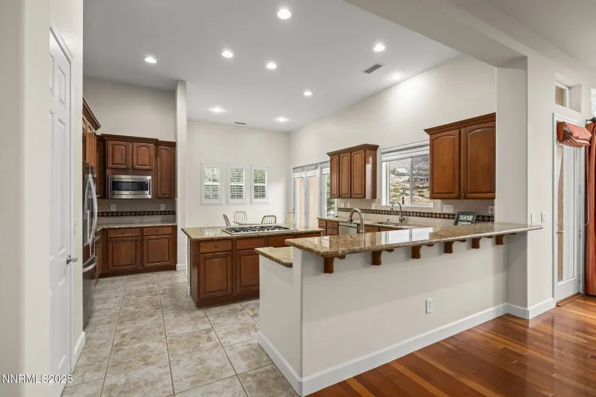 6225 Elk Ivory, Reno, Nevada 89511, 4 Bedrooms Bedrooms, ,4 BathroomsBathrooms,Residential,Residential,Elk Ivory,250057101