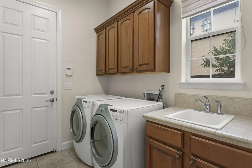 6225 Elk Ivory, Reno, Nevada 89511, 4 Bedrooms Bedrooms, ,4 BathroomsBathrooms,Residential,Residential,Elk Ivory,250057101