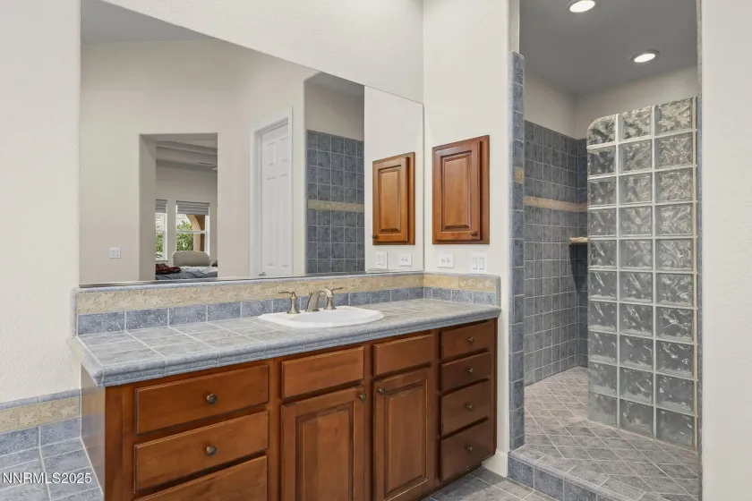 6225 Elk Ivory, Reno, Nevada 89511, 4 Bedrooms Bedrooms, ,4 BathroomsBathrooms,Residential,Residential,Elk Ivory,250057101