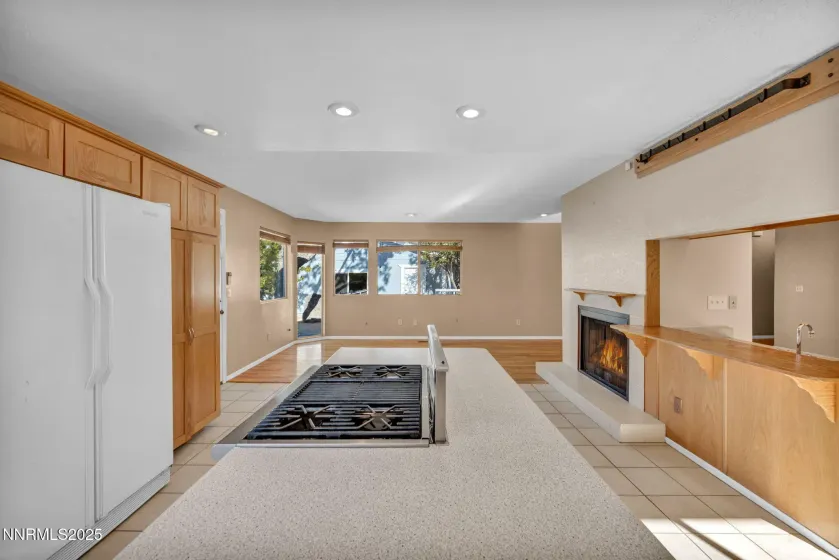 7385 Pembroke, Reno, Nevada 89502, 4 Bedrooms Bedrooms, ,2 BathroomsBathrooms,Residential,Residential,Pembroke,250057100