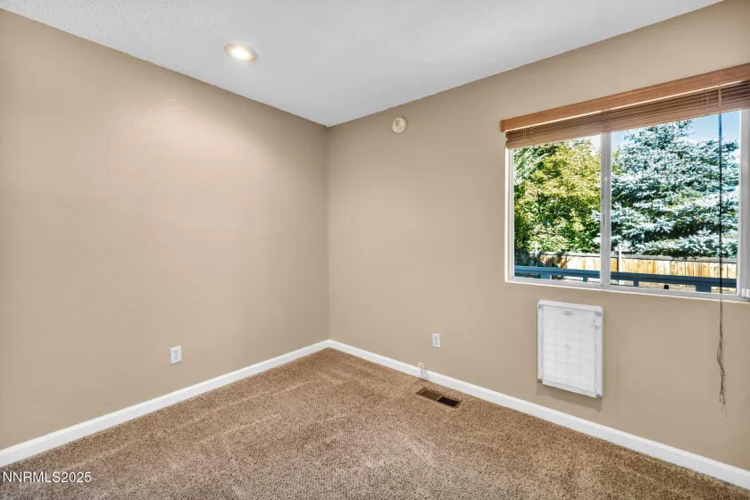7385 Pembroke, Reno, Nevada 89502, 4 Bedrooms Bedrooms, ,2 BathroomsBathrooms,Residential,Residential,Pembroke,250057100