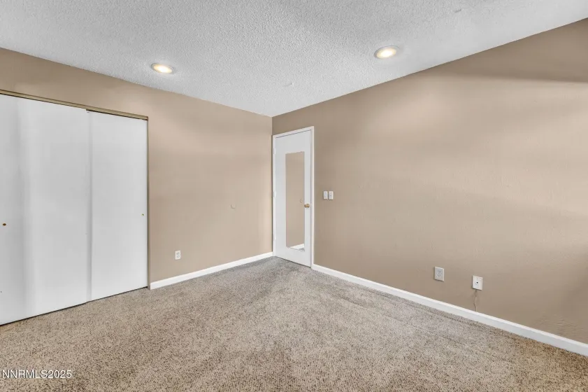 7385 Pembroke, Reno, Nevada 89502, 4 Bedrooms Bedrooms, ,2 BathroomsBathrooms,Residential,Residential,Pembroke,250057100